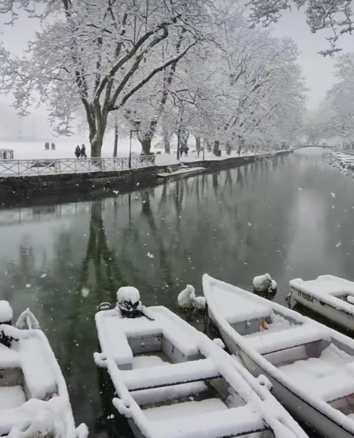 Annecy Sainte Claire Duplex Gare-Lac 4E Etage 4Ou6 Personnes 외부 사진